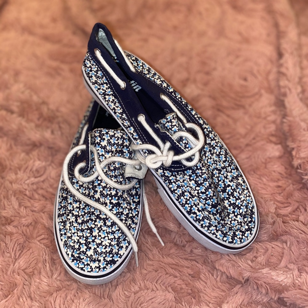 Navy Blue Flower Shoes
